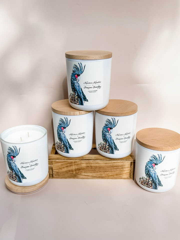 Palm Cockatoo Candle